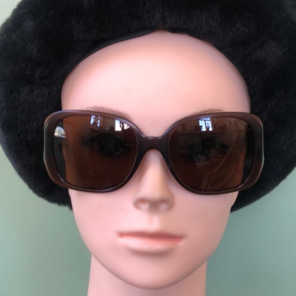 CHANEL Polarized SUNGLASSES. DARK BROWN MODEL #5101
